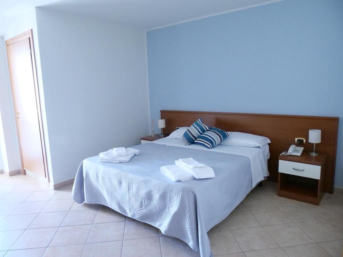 Grand Hostel Calabria Pietrapaola Exterior photo