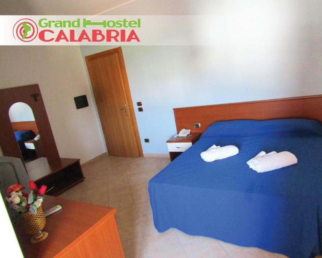 Grand Hostel Calabria Pietrapaola Exterior photo